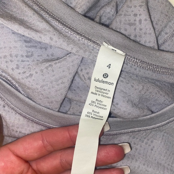 LULULEMON light tank - Picture 2 of 4